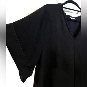Black Flowy Zara Top Size Medium